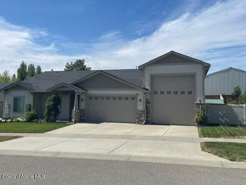 3191 N Sherwood Dr, Coeur D Alene, ID, 83815-7813 | Card Image