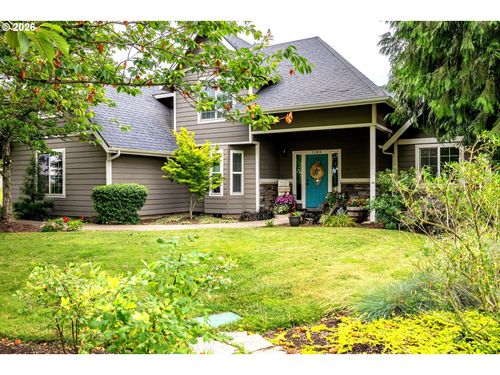 1145 S 6th St, Harrisburg, OR, 97446 | Card Image