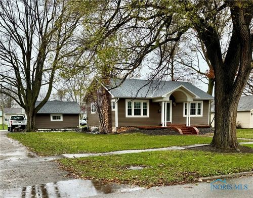 227 N Park Street, Deshler, OH, 43516 | Card Image