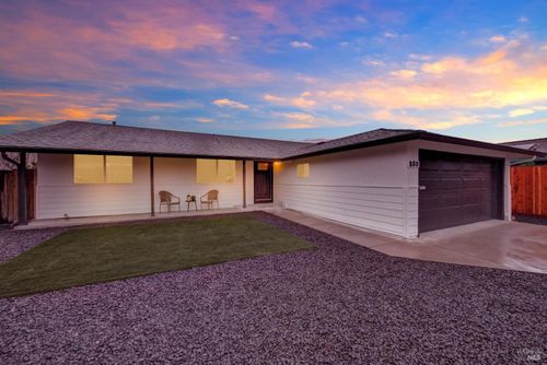 880 Trysail Ct, Vacaville, CA, 95687-4721 | Card Image