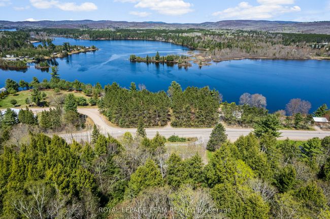 39220 Combermere Rd, House other with 5 bedrooms, 2 bathrooms and 2 parking in Combermere ON | Image 6