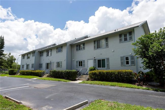 APT-206 - 1275 7 Th Ave N, Condo with 2 bedrooms, 2 bathrooms and 1 parking in NAPLES FL | Image 23