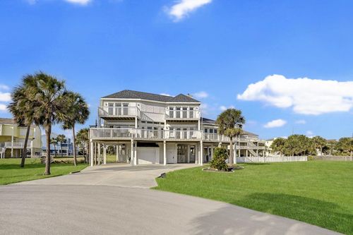 4102 Ghost Crab Ln, Galveston, TX, 77554 | Card Image