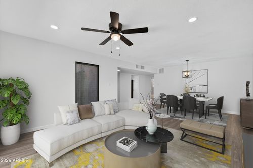 105-3655 N 5th Ave, Phoenix, AZ, 85013-3757 | Card Image