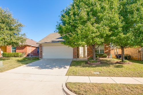 11808 Pinyon Pine Dr, Fort Worth, TX, 76244-7724 | Card Image