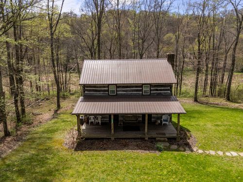14635 Little Cola Rd, Rockbridge, OH, 43149-9636 | Card Image