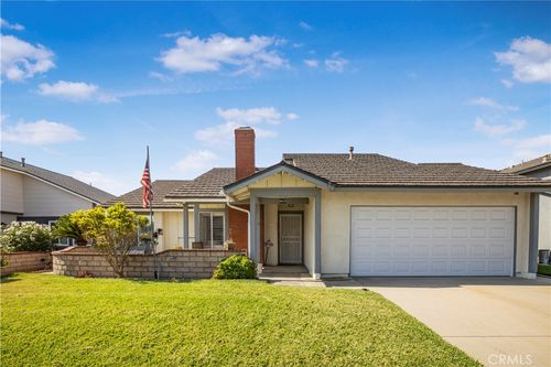 6413 Clover St, Chino, CA, 91710-5368 | Card Image