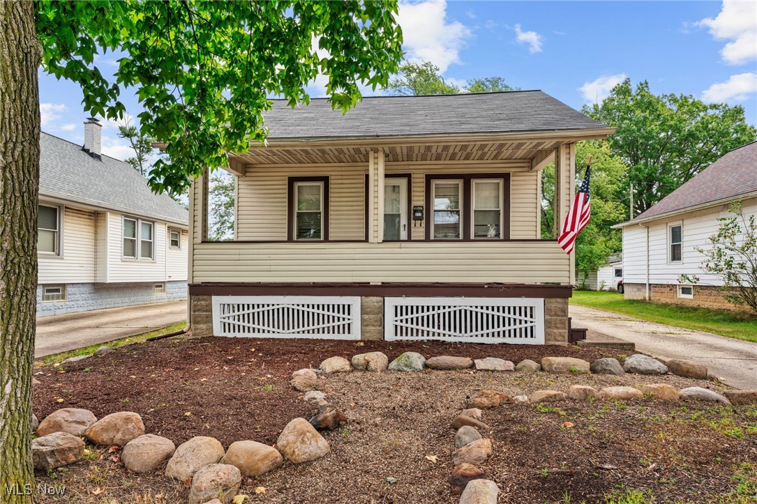 Abbe Rd, Elyria, OH 44035