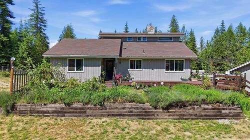851 Balcom Rd, Newport, WA, 99156-9575 | Card Image