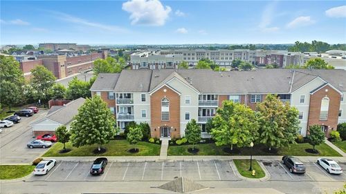 unit-v-2636 Harding Ct, Beavercreek, OH, 45431-2295 | Card Image