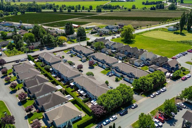 Aerial view of residential area | Image 38