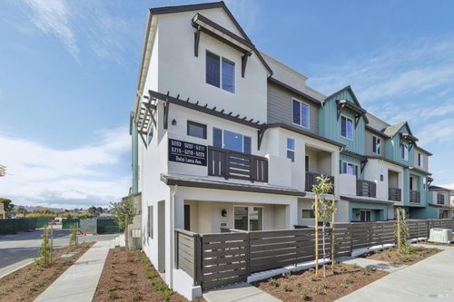 5146 Blossom Circle, Richmond, CA, 94804 | Card Image