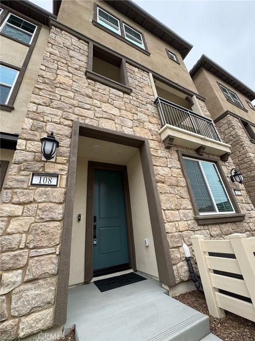 108-6138 Victoria Way, Eastvale, CA, 92880 | Card Image