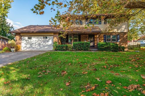 3714 N Mount Zion Ct, Springfield, MO, 65803-5517 | Card Image