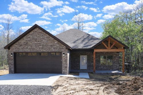 1123 E Carmichael Rd, Cabot, AR, 72023-6200 | Card Image