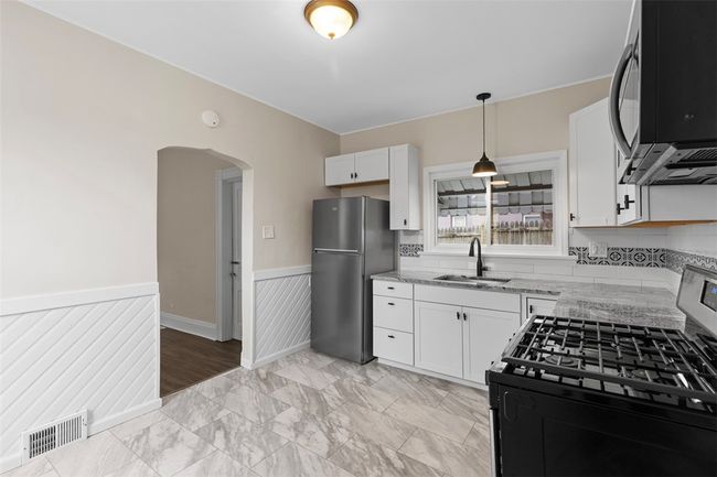 4506 Bowes Ave, House other with 3 bedrooms, 1 bathrooms and 2 parking in West Mifflin PA | Image 12