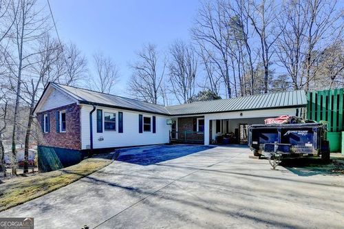 3527 Lakeview Dr, Gainesville, GA, 30501-7633 | Card Image