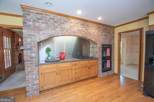 505 Pine Cir, Peachtree City, GA, 30269-1232 | Card Image
