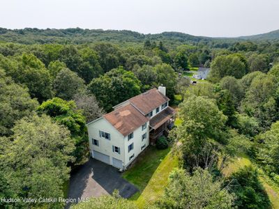 6 Valhank Drive, House other with 5 bedrooms, 4 bathrooms and null parking in Ulster Park NY | Image 3