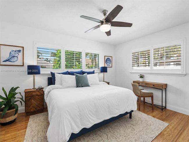 2721 Ne 45 Th St, House other with 2 bedrooms, 2 bathrooms and null parking in Lighthouse Point FL | Image 23