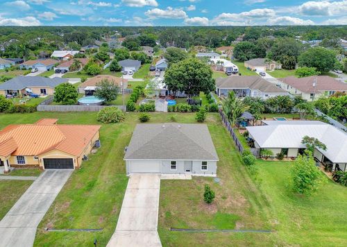 1319 Sw Hunnicut Ave, Port St Lucie, FL, 34953-7711 | Card Image