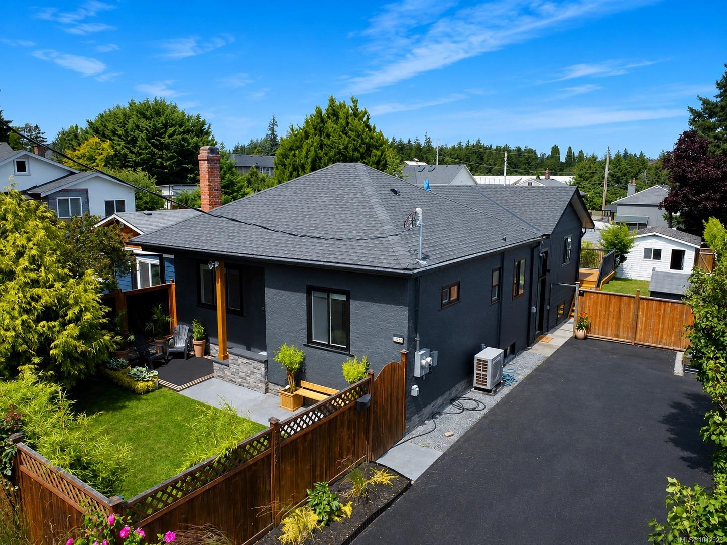 Residential in Saanich