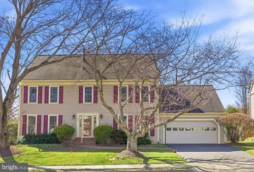 7239 Devereux Ct, ALEXANDRIA, VA, 22315-4247 | Card Image