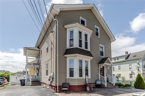 150 N Bend St, Pawtucket, RI, 02860-3116 | Card Image