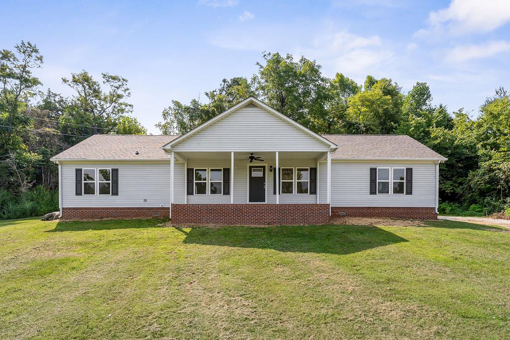Buck Mountain Rd, Cookeville, TN 38506