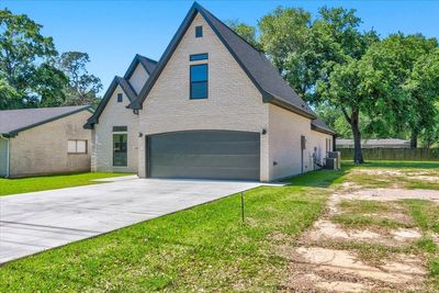 2526 10th Street, House other with 4 bedrooms, 3 bathrooms and null parking in Port Neches TX | Image 3