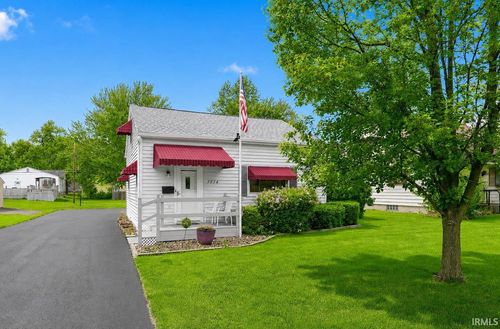 7314 Bluffton Rd, Fort Wayne, IN, 46809-2830 | Card Image