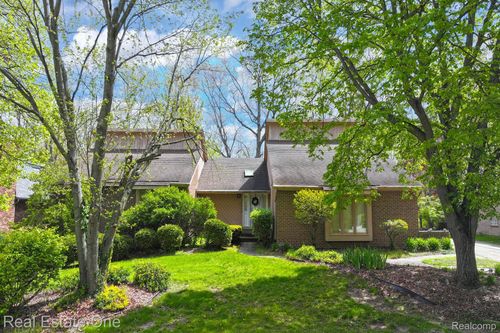 20080 Longridge Rd, Northville Township, MI, 48167-2903 | Card Image