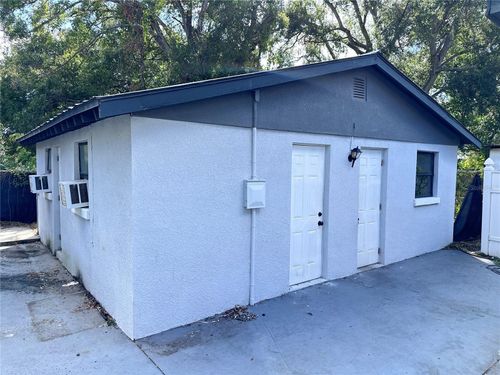 b-1515 E 31st Ave, Tampa, FL, 33610-8117 | Card Image