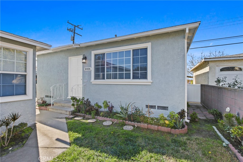 Residential Lease in Downey
