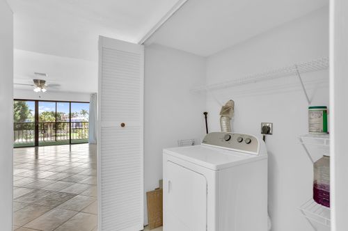 301-4290 Deste Ct, Lake Worth, FL, 33467-4312 | Card Image