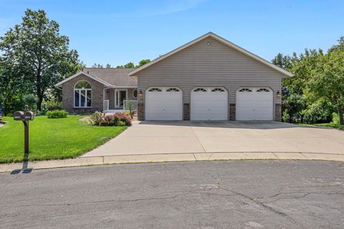 1366 Westwood Rd Nw, Hutchinson, MN, 55350-9800 | Card Image