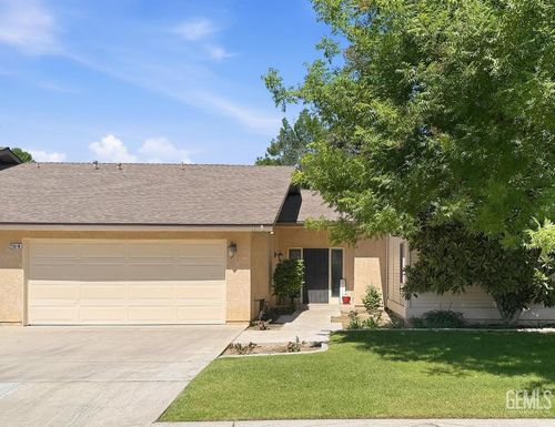 36-2200 El Portal Dr, Bakersfield, CA, 93309-4292 | Card Image