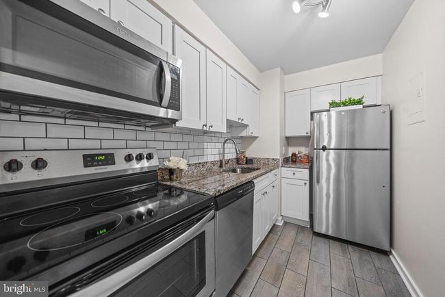 APT-204 - 2214 Washington Ave, Condo with 2 bedrooms, 1 bathrooms and null parking in SILVER SPRING MD | Image 10