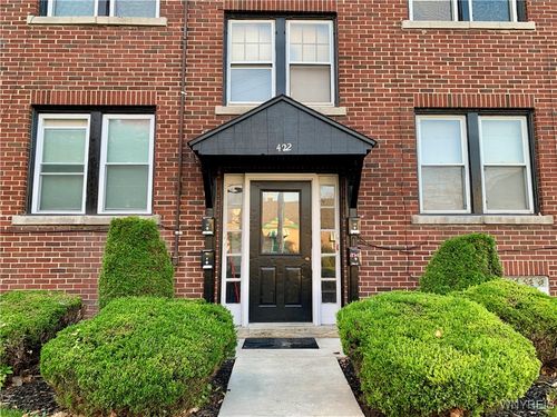 apt-11-422 Skillen St, Buffalo, NY, 14207-1334 | Card Image