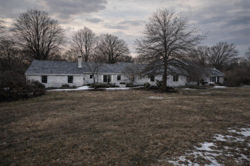 3395 Vly Vw Drive Ne, Algoma Township, MI, 49341 | Card Image