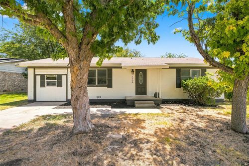 1508 Bowie Ct, Killeen, TX, 76541-8208 | Card Image
