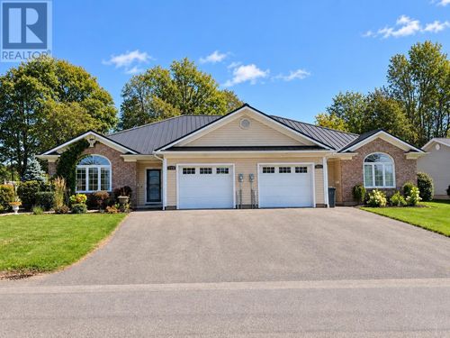 309 Duke St, Summerside, PE, C1N3T7 | Card Image