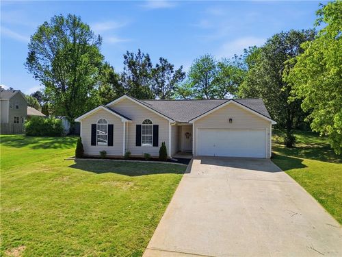 4357 Green Manor Way, Douglasville, GA, 30135-3688 | Card Image