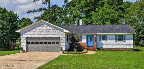 6103 Falcon Dr, New Bern, NC, 28560-7207 | Card Image