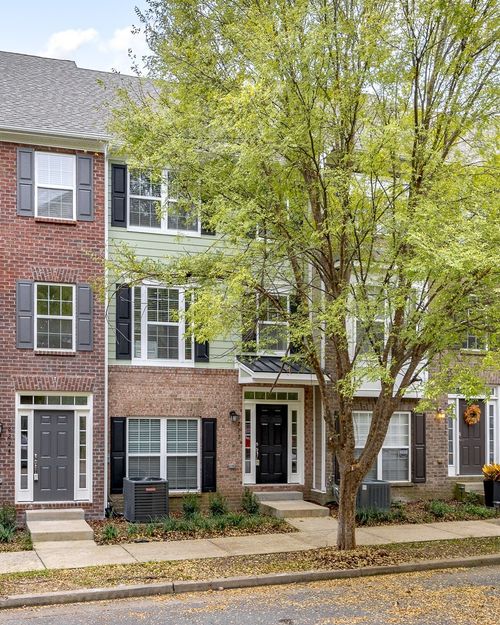 8222 Lenox Creekside Dr, Antioch, TN, 37013-4630 | Card Image