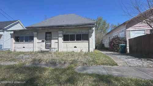 809 Church Ave, Meridian, MS, 39301-6512 | Card Image