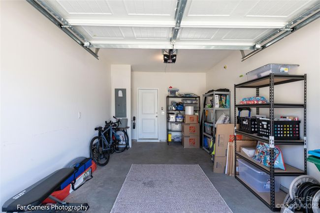 Garage | Image 19