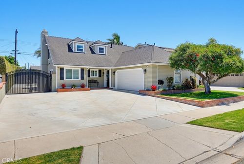 5482 Park Ave, Garden Grove, CA, 92845-2450 | Card Image