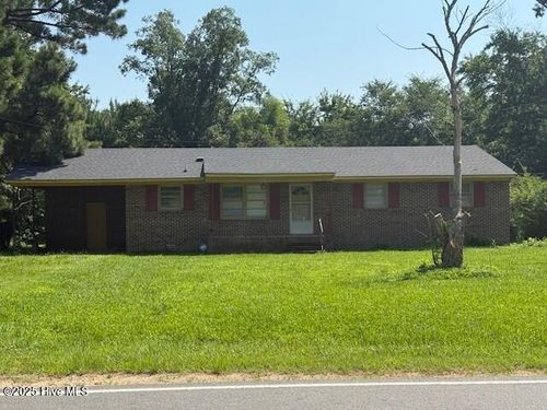 513 Hall Siding Rd, Ahoskie, NC, 27910-8210 | Card Image