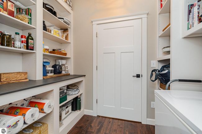 7270 Shoreview Dr, House other with 4 bedrooms, 4 bathrooms and null parking in Oscoda MI | Image 10